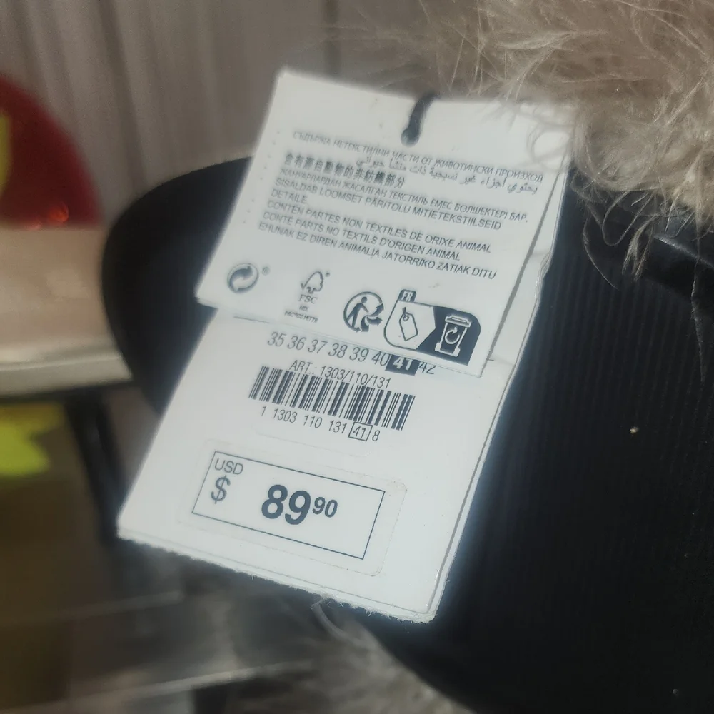 Zara Black and Cream Fluffy Sandals‎ - Picture 7 of 12